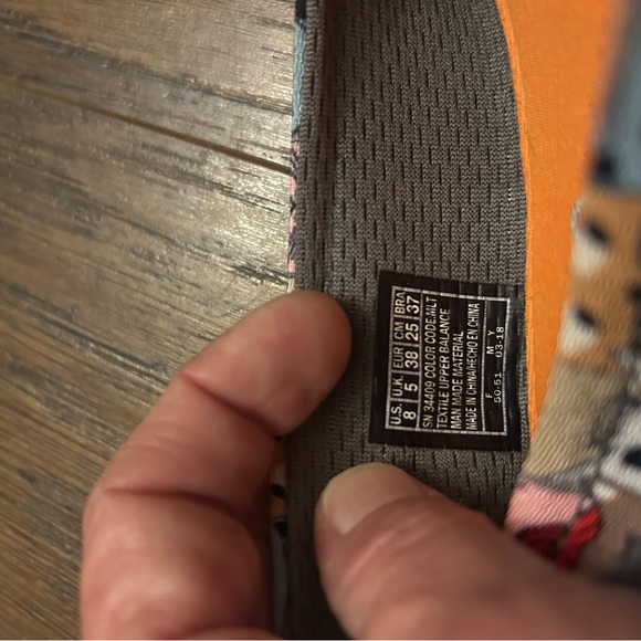 Skechers Women's Bob's for Cats Scratch Party Slip on Flats Memory Foam Size 8 - Picture 6 of 6